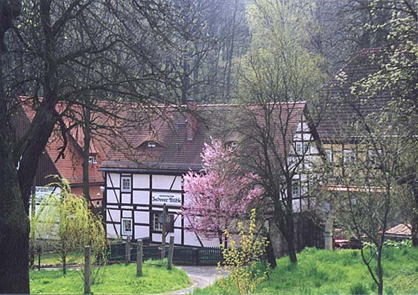 Zschoner Mühle – Blick auf das Gesindehaus