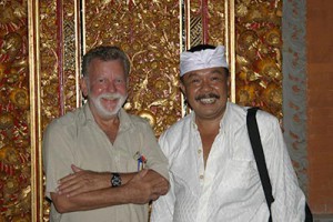 Dr. Peter Kersten auf Bali-Reise