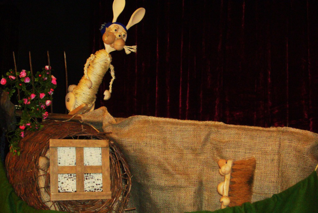 Hase und Igel - Puppentheater CCC