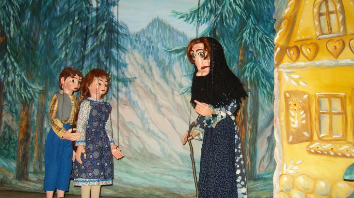 Hänsel und Gretel - Traditionelles Marionettentheater Dombrowsky